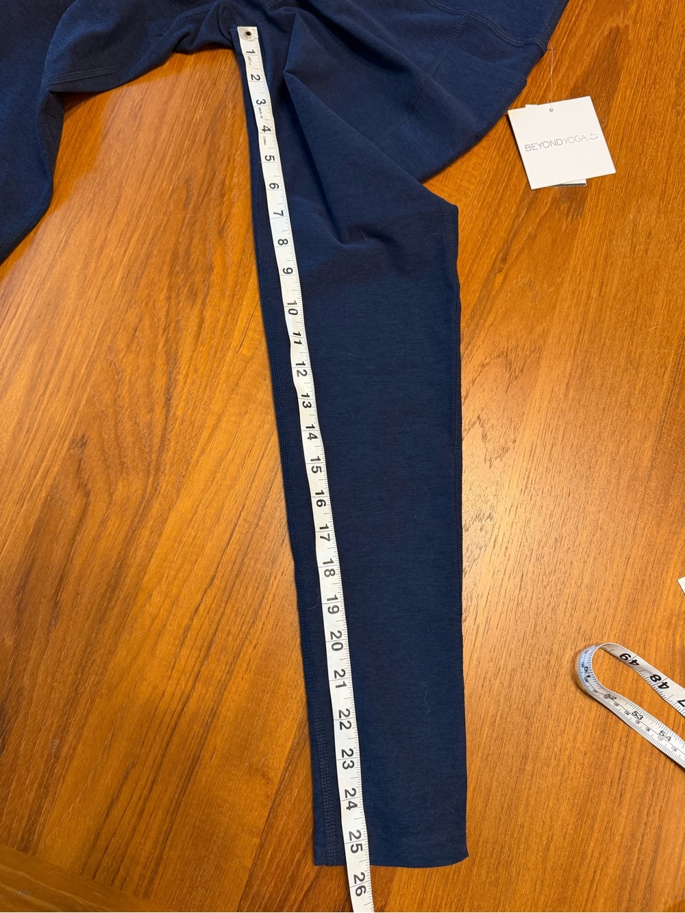 Spacedye Out Of Pocket High Waisted Midi Legging Beyond Yoga Navy High-Rise - Picture 2 of 6